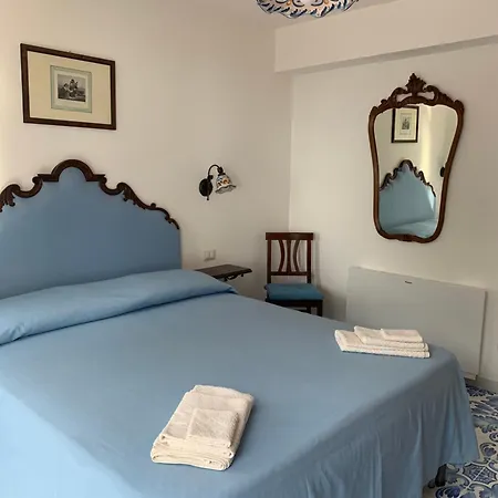 Affittacamere Casa Blu Anacapri (Isola di Capri)