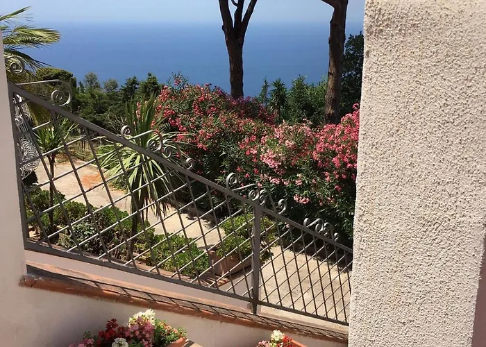 Casa Blu 3* Anacapri (Isola di Capri)